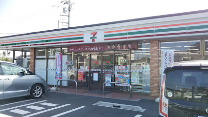 コンビニ　セブンイレブンさいたま三橋5丁目店（コンビニ）まで140m