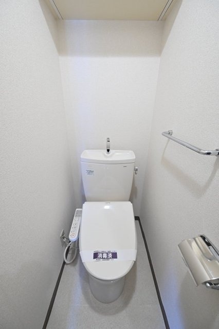 トイレ　※別部屋参考写真
