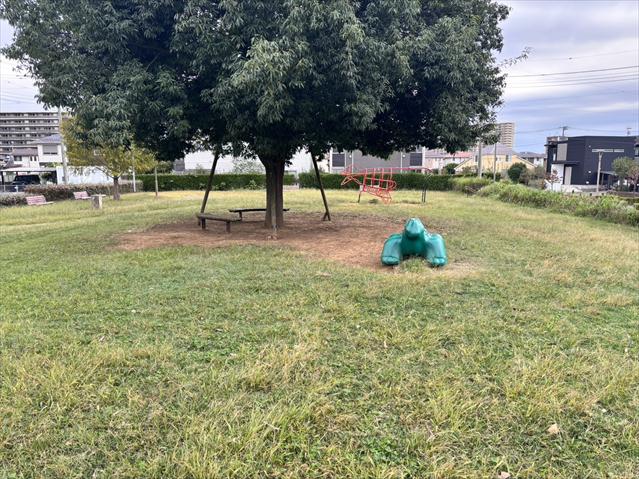 公園　きょうりゅう公園（公園）まで1053m