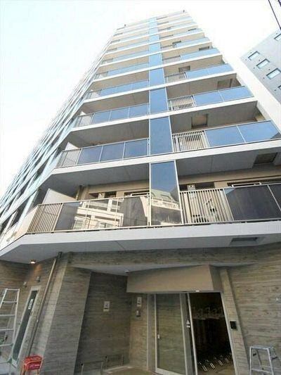 建物外観　オートロック完備
