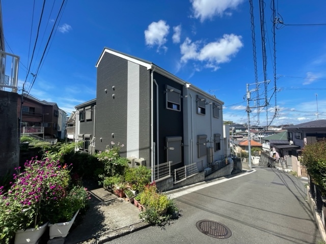 建物外観　東急東横線「反町駅」徒歩９分☆