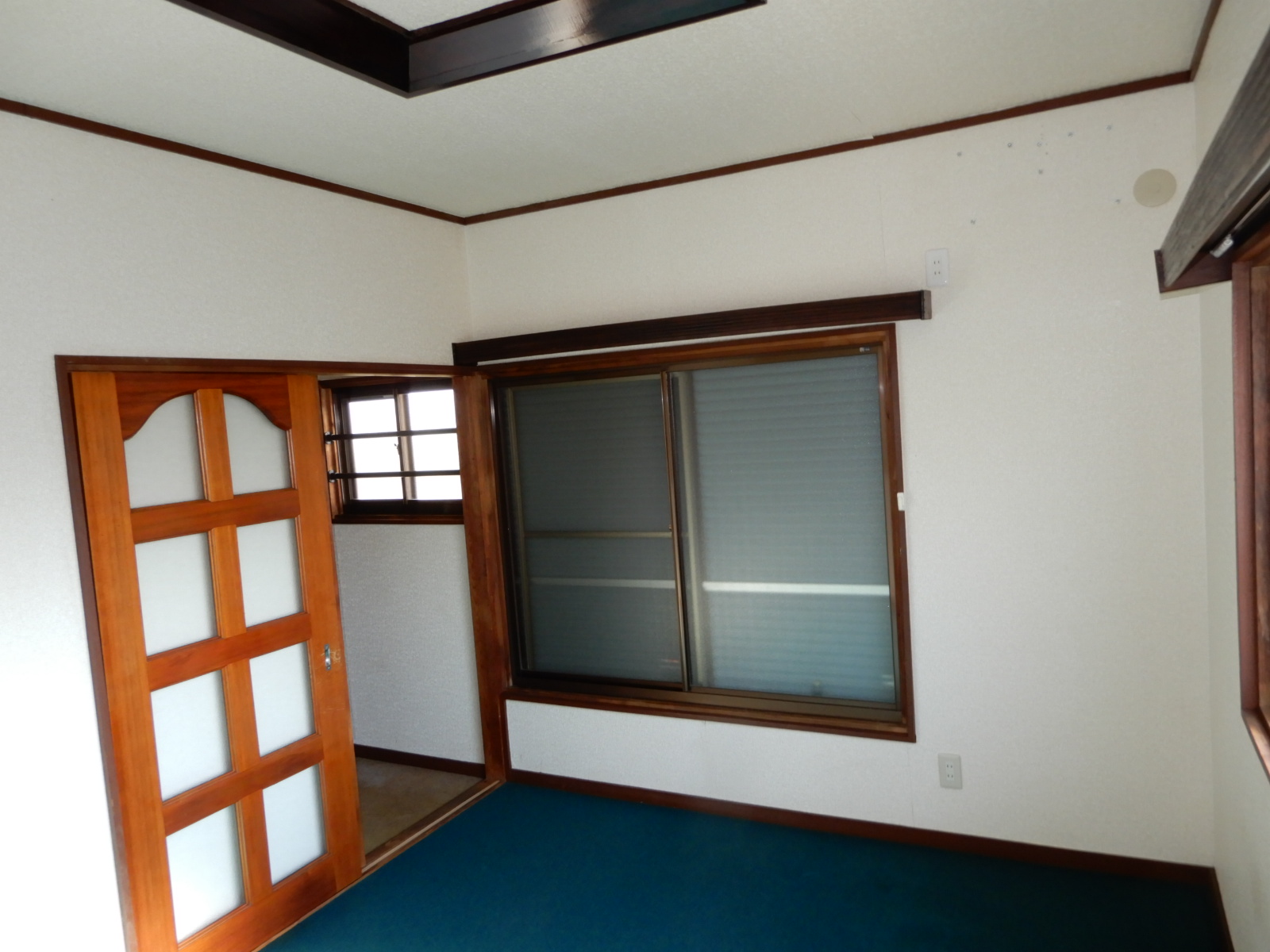 水海戸建貸家の内装写真