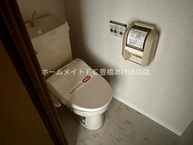 トイレ　イメージ