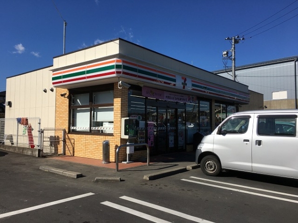 コンビニ　セブンイレブン日立南高野店（コンビニ）まで250m