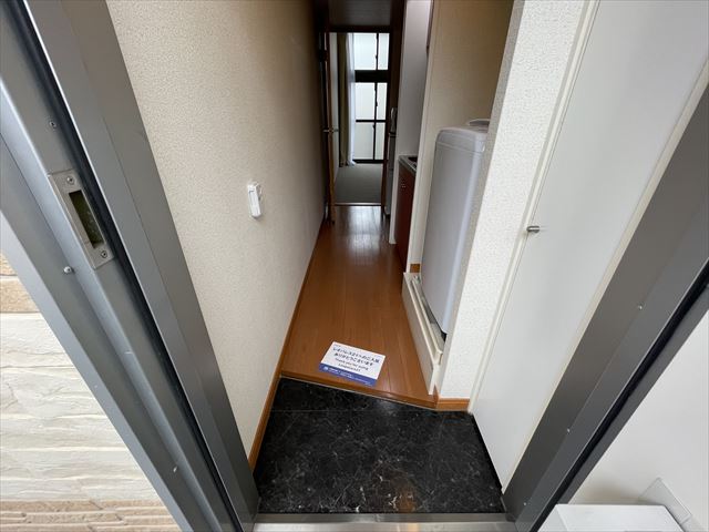 かもじやの玄関写真