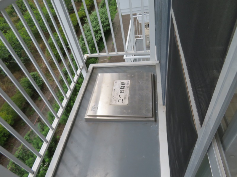 バルコニー　※他部屋写真参照