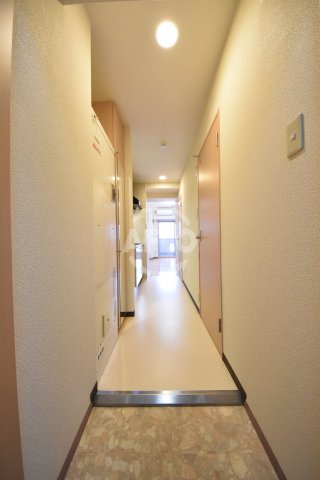 玄関　トゥールロワイエ北梅田　玄関