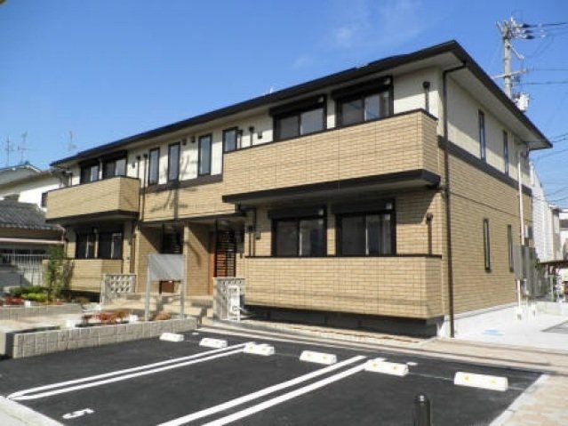 建物外観　ヴァリエンテ