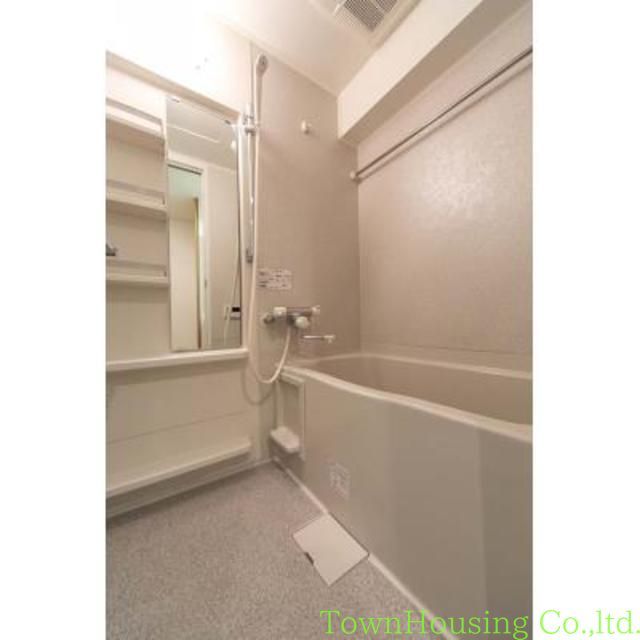バス・シャワールーム　※写真は同タイプ住戸です。