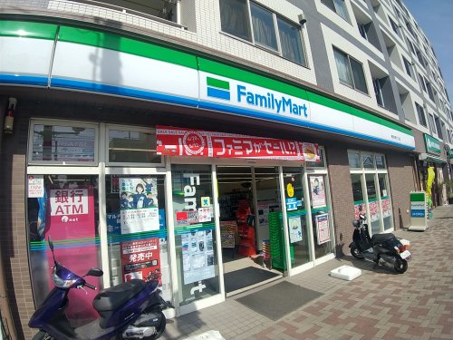 コンビニ　ファミリーマート幕張本郷7丁目店（コンビニ）まで490m