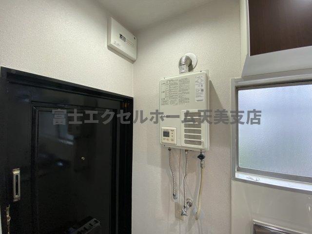 その他設備　給湯器