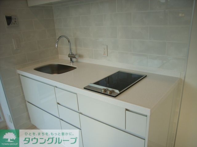 キッチン　Bタイプ2008年1月撮影 同タイプ301号室の写真です。