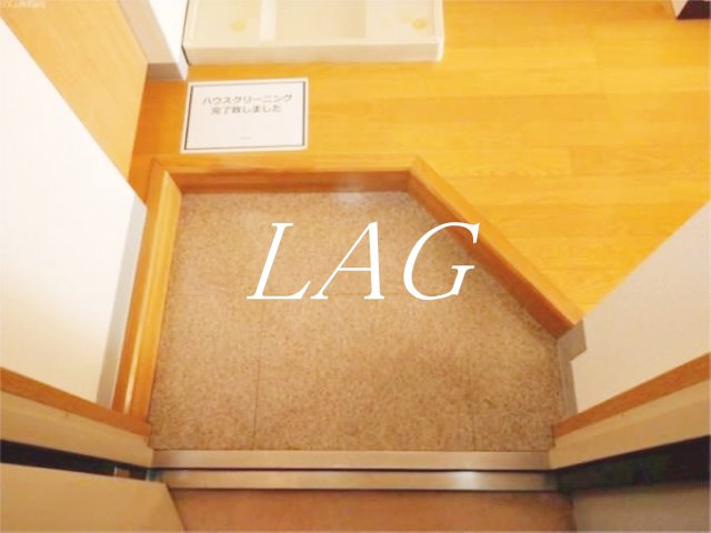 玄関　玄関です。