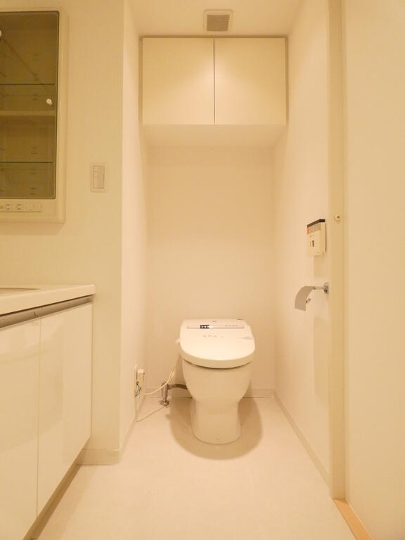 トイレ　※別部屋参考写真