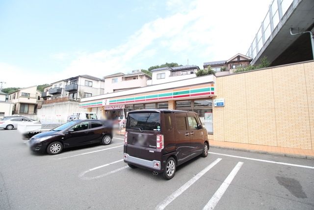コンビニ　セブンイレブン川崎神木本町1丁目店（コンビニ）まで518m
