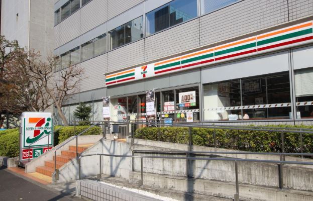 コンビニ　セブンイレブン芝浦4丁目店（コンビニ）まで462m
