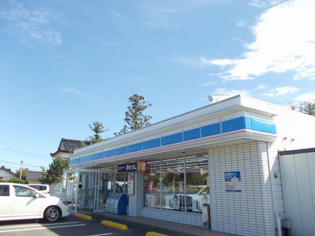 その他　ローソン　本荘薬師堂店（その他）まで700m