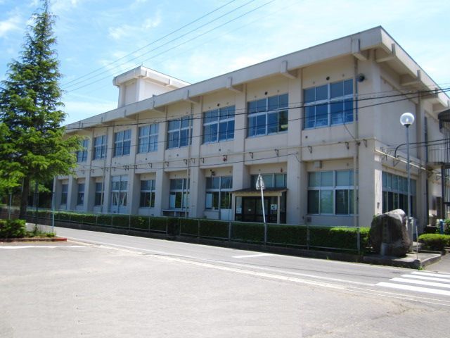 その他　子吉小学校（その他）まで550m