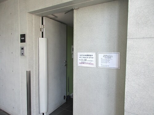 エントランス