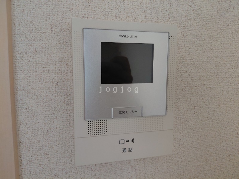 セキュリティ　モニター付きインターホンで来客確認も安心です！