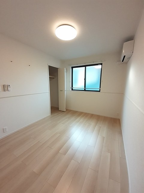 その他設備　エアコン付き