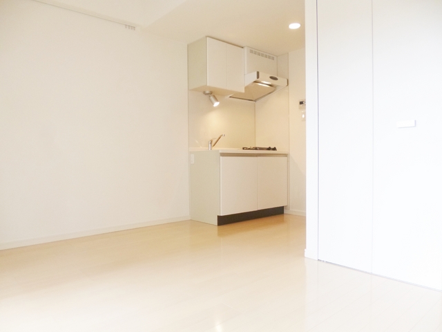 その他部屋・スペース　白を基調としたさわやかなお部屋です。