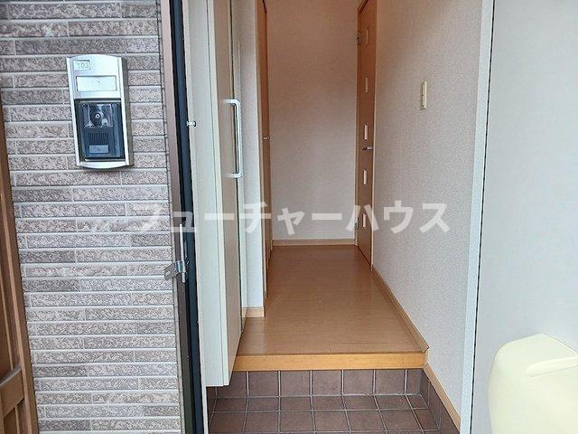 玄関　明るい玄関です