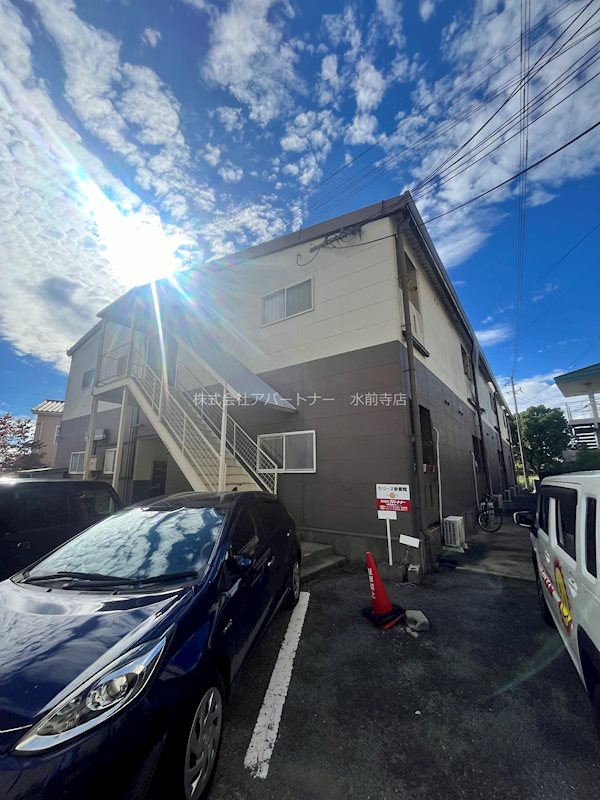 建物外観　セリーヌ参番館へ！