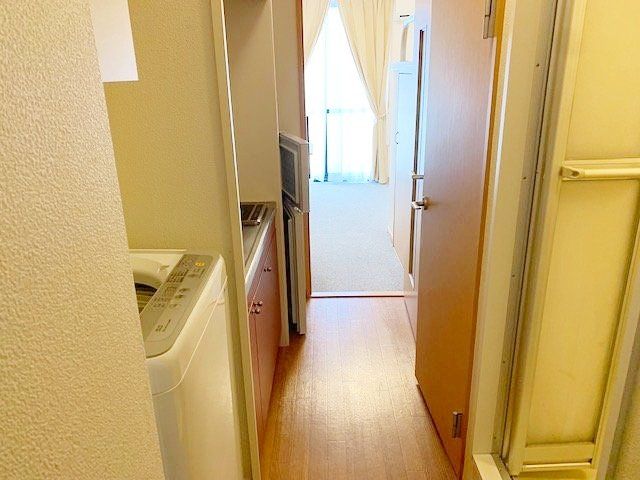 その他部屋・スペース　1階はフローリング仕様です。