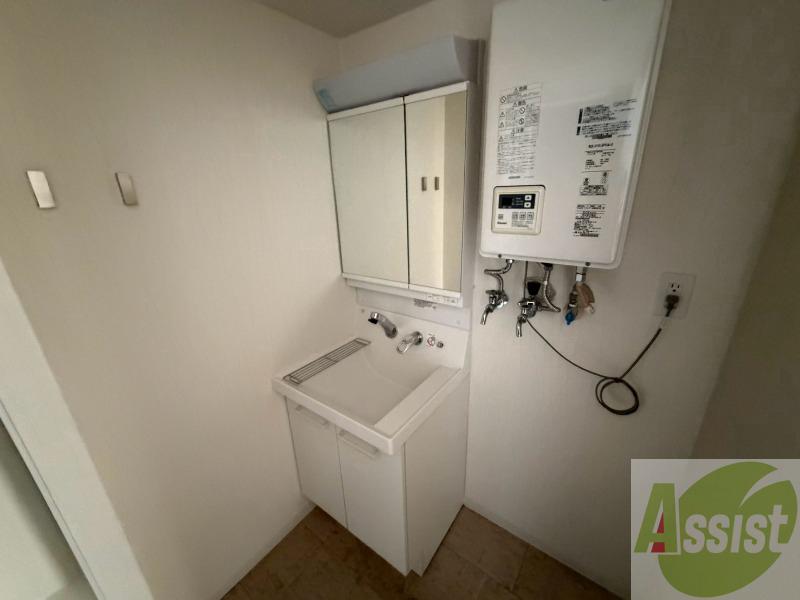 洗面設備　シャンプードレッサーで身支度もラクラクです！