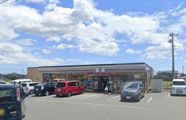 コンビニ　セブンイレブン　浜北美薗団地店（コンビニ）まで700m