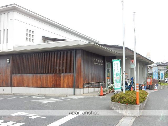 郵便局　早島郵便局（郵便局）まで400m