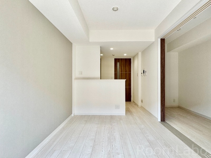 1LDK Mansion in Chuo-ku, Fukuoka, Fukuoka