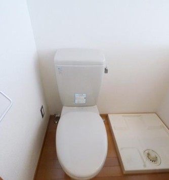 トイレ　※別部屋参考写真