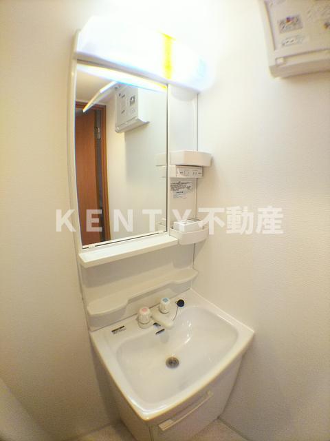 洗面設備　広い洗面スペース
