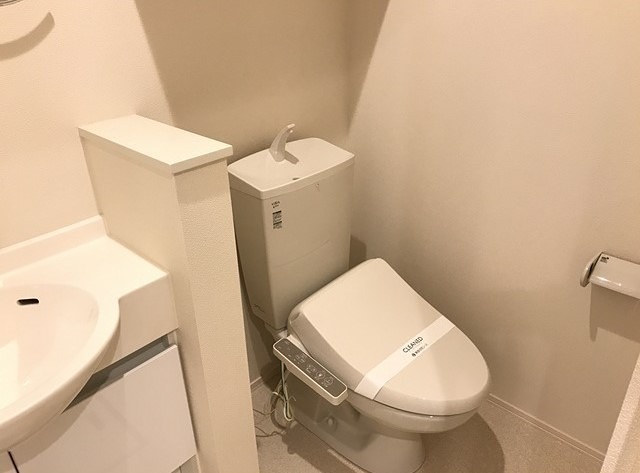 トイレ　※同仕様写真含む