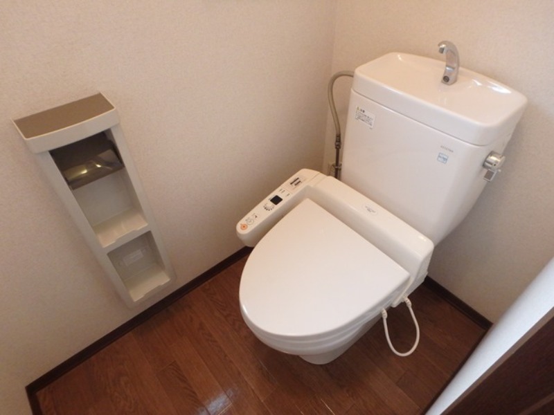 トイレ　図面と現状に相違がある場合には現状を優先