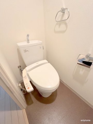 レジディア江戸堀のトイレ写真