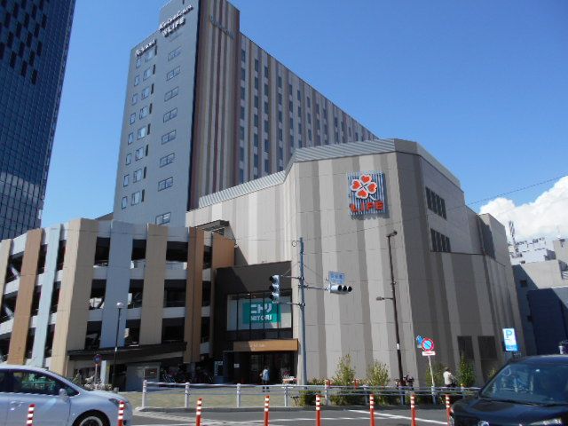 スーパー　ライフセントラルスクエア押上駅前店（スーパー）まで221m