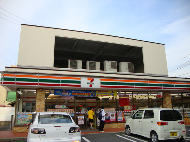 その他　セブンイレブン名古屋稲葉地町店まで377ｍ