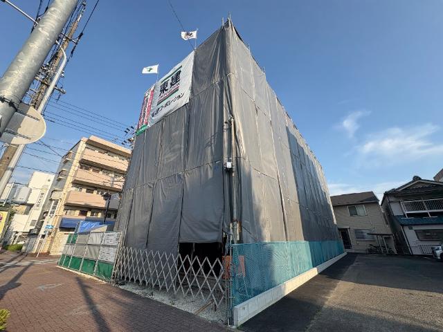 建物外観　建築現場