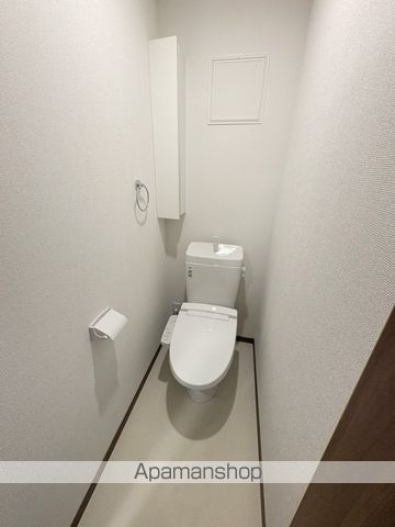 多摩都市モノレール 桜街道駅 徒歩21分 2階建 築1年のトイレ写真