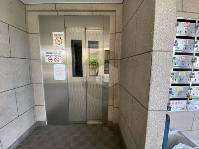 フォーレストコートA棟の外観写真