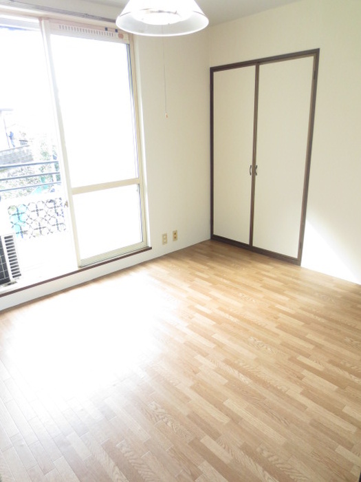 ANNEX1の居間写真