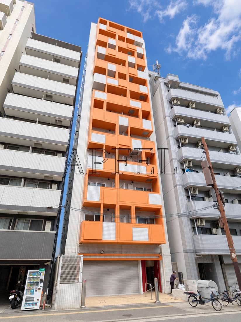 建物外観　ZEUS難波CUBE