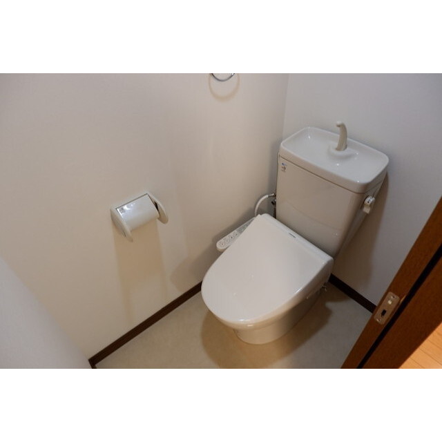 ミントAのトイレ写真