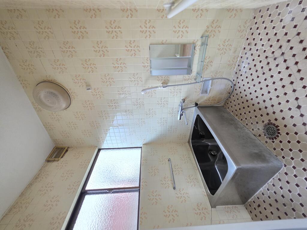 山本8丁目戸建の風呂写真