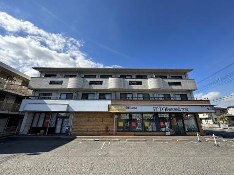 建物外観　外観写真（昼）