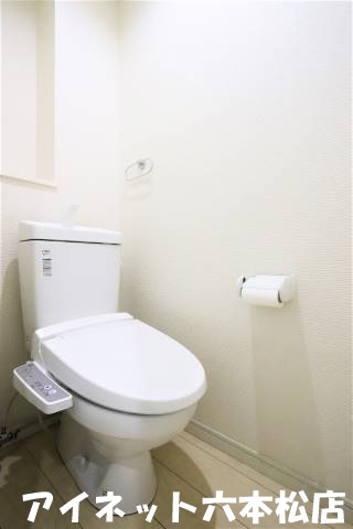 地下鉄七隈線 七隈駅 徒歩11分 2階建 築12年のトイレ写真