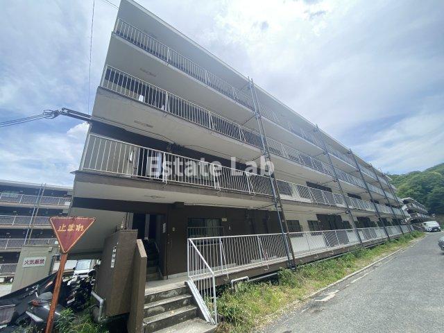 ヴィラナリー雲雀丘1号棟の外観写真